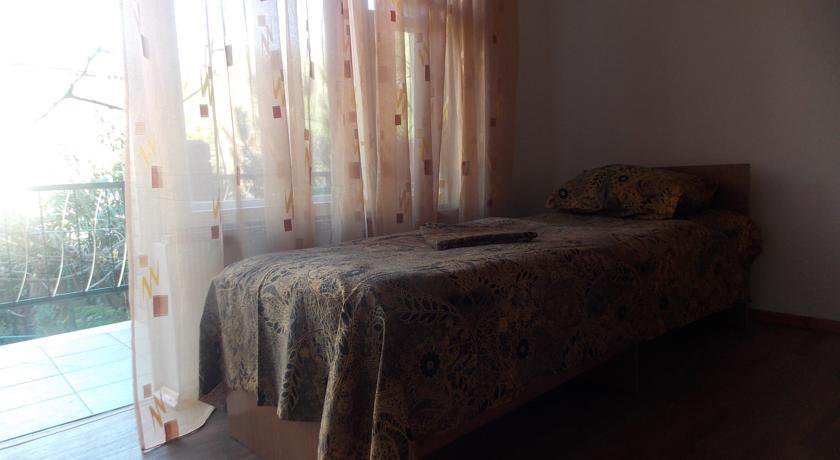 Гостиница Евгения Лоо